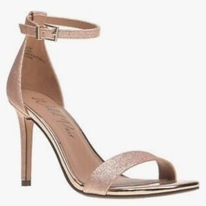 Wild Pair Bethie Champagne Rose Gold Glitter Ankle Strap Heels Size 9.5